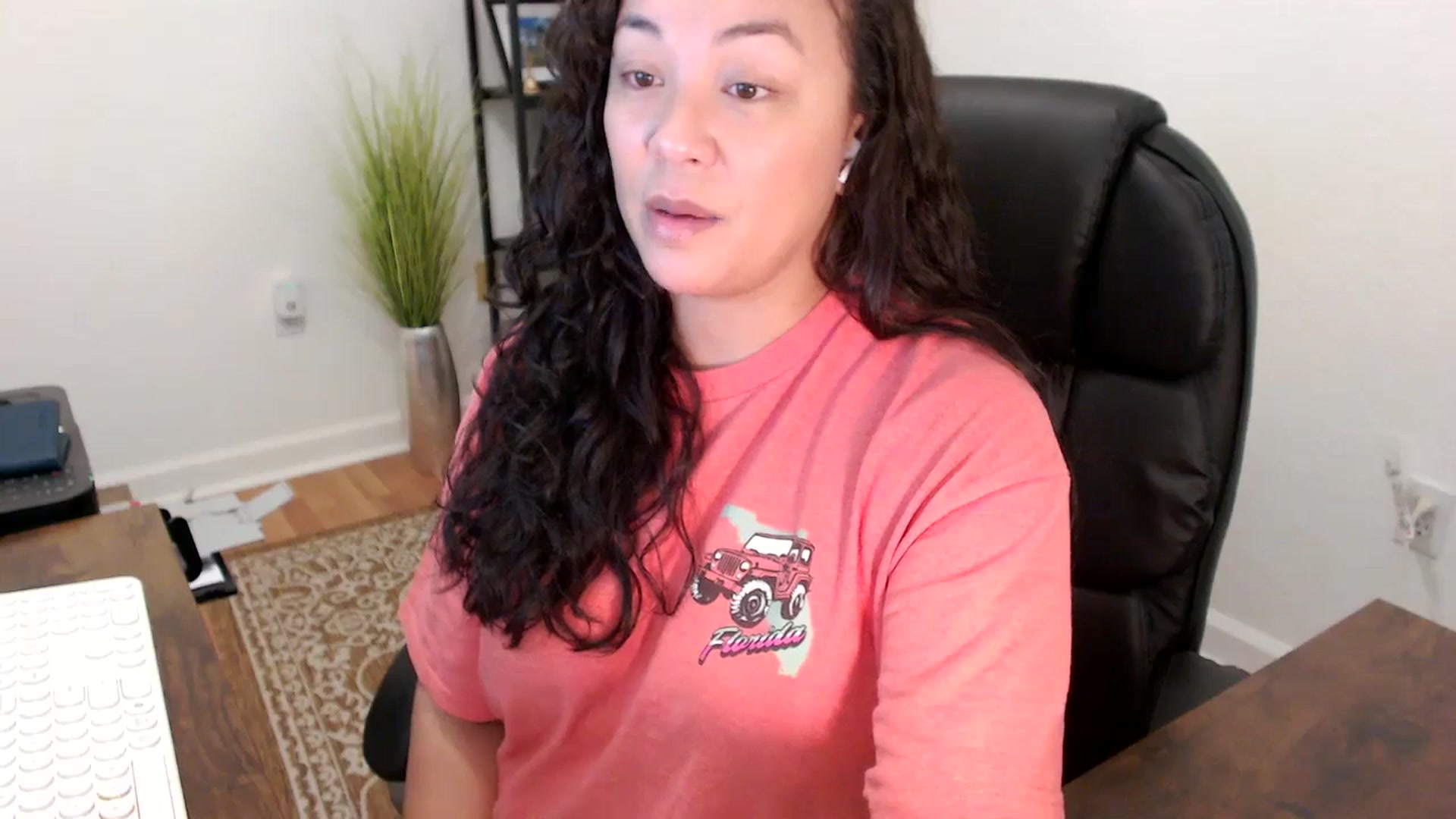 Gallery image thumbnail from MickaylaStar's myfreecams stream on, 12/02/2025, 19:55 image 12 of 20
