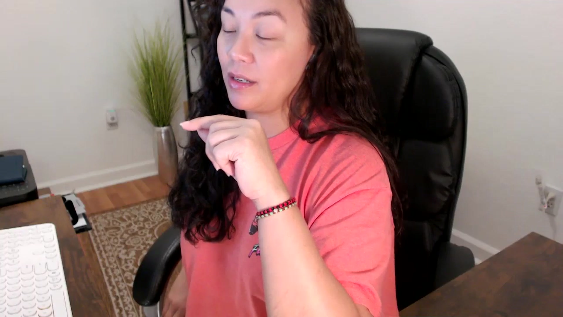 Gallery image thumbnail from MickaylaStar's myfreecams stream on, 12/02/2025, 19:55 image 5 of 20