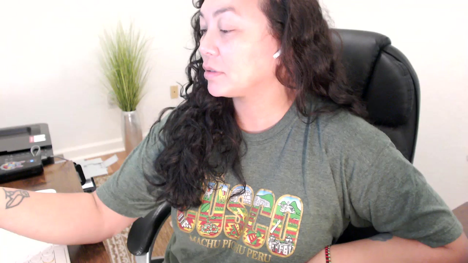 Gallery image thumbnail from MickaylaStar's myfreecams stream on, 12/03/2025, 17:46 image 20 of 20