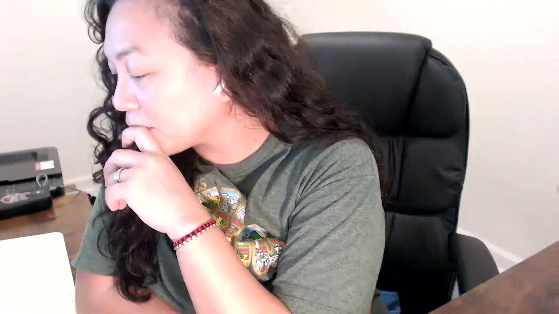 Gallery image thumbnail from MickaylaStar's myfreecams stream on, 12/03/2025, 18:45 image 5 of 20