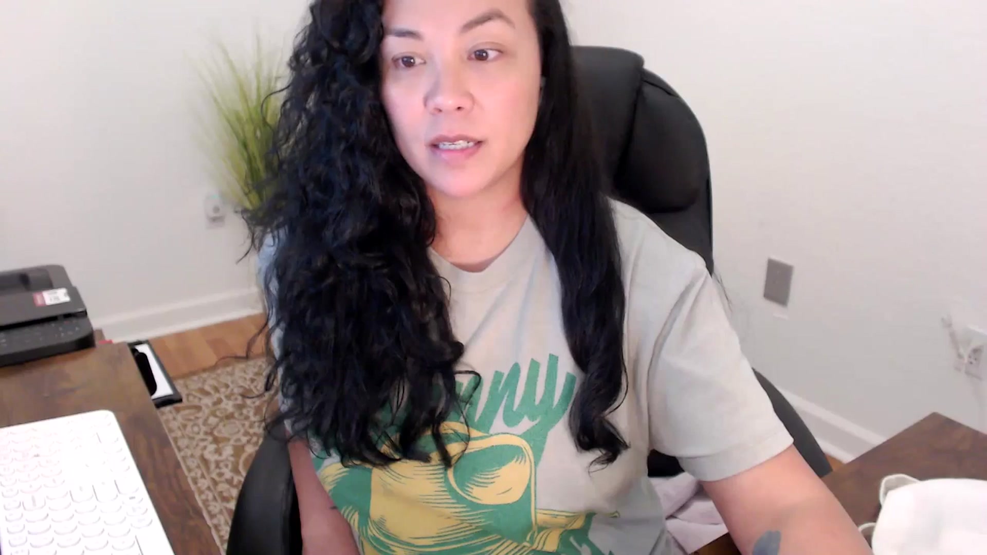 Gallery image thumbnail from MickaylaStar's myfreecams stream on, 12/19/2025, 21:11 image 9 of 20