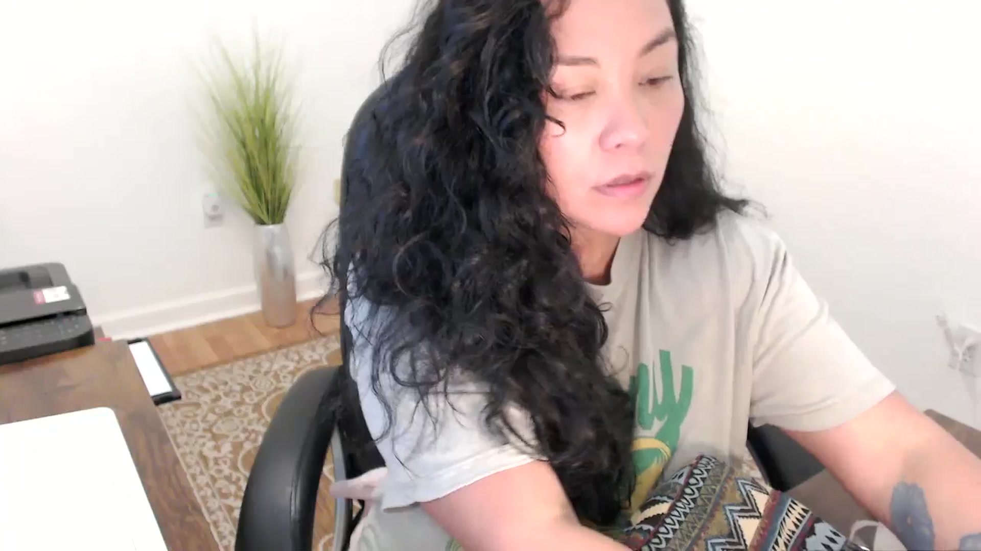 Gallery image thumbnail from MickaylaStar's myfreecams stream on, 12/19/2025, 21:11 image 17 of 20
