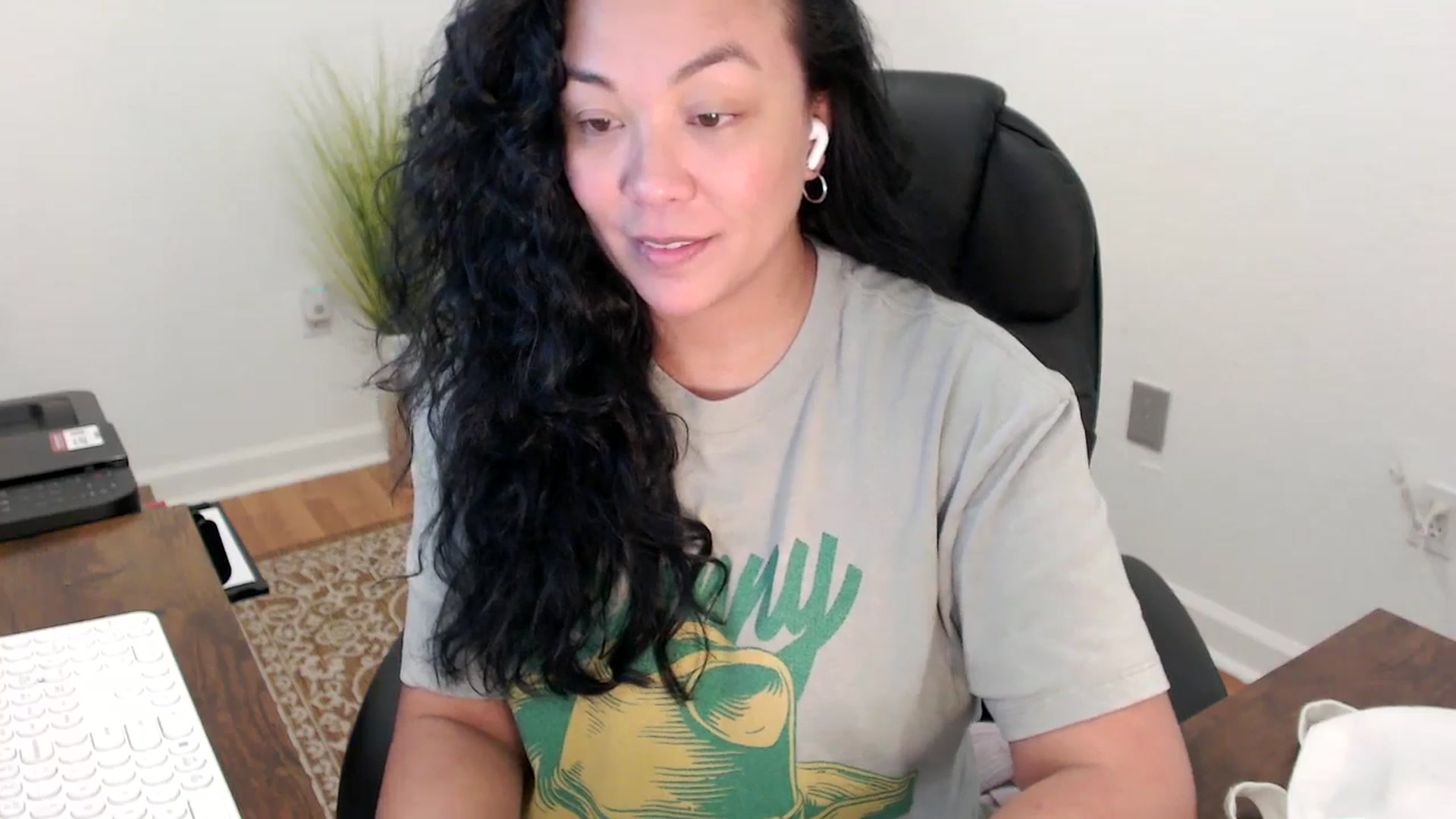 Gallery image thumbnail from MickaylaStar's myfreecams stream on, 12/19/2025, 21:11 image 2 of 20