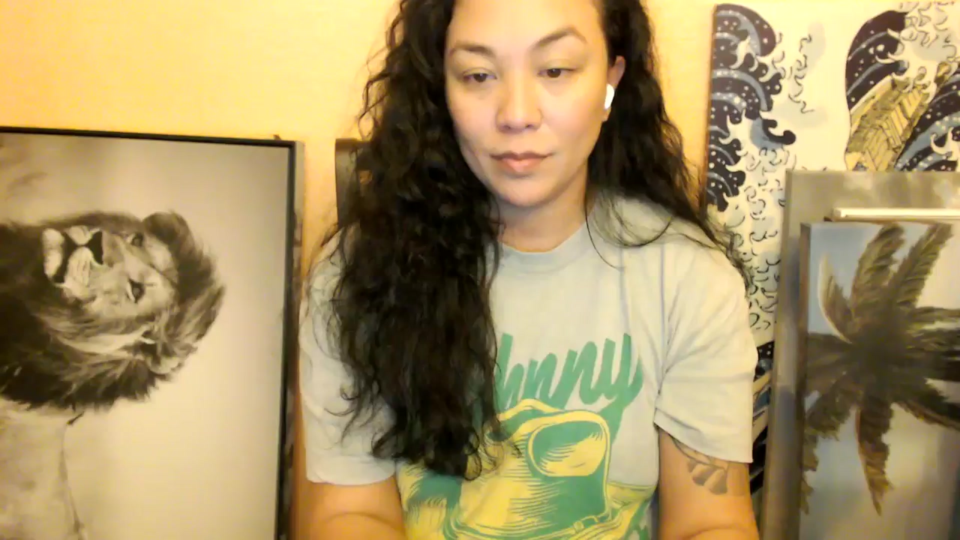 Gallery image thumbnail from MickaylaStar's myfreecams stream on, 12/19/2025, 23:36 image 5 of 20