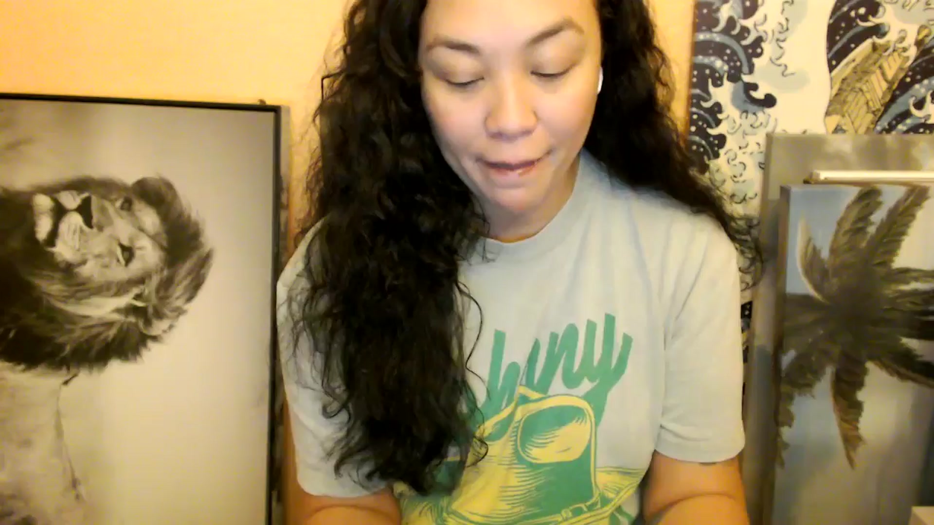 Gallery image thumbnail from MickaylaStar's myfreecams stream on, 12/19/2025, 23:36 image 10 of 20