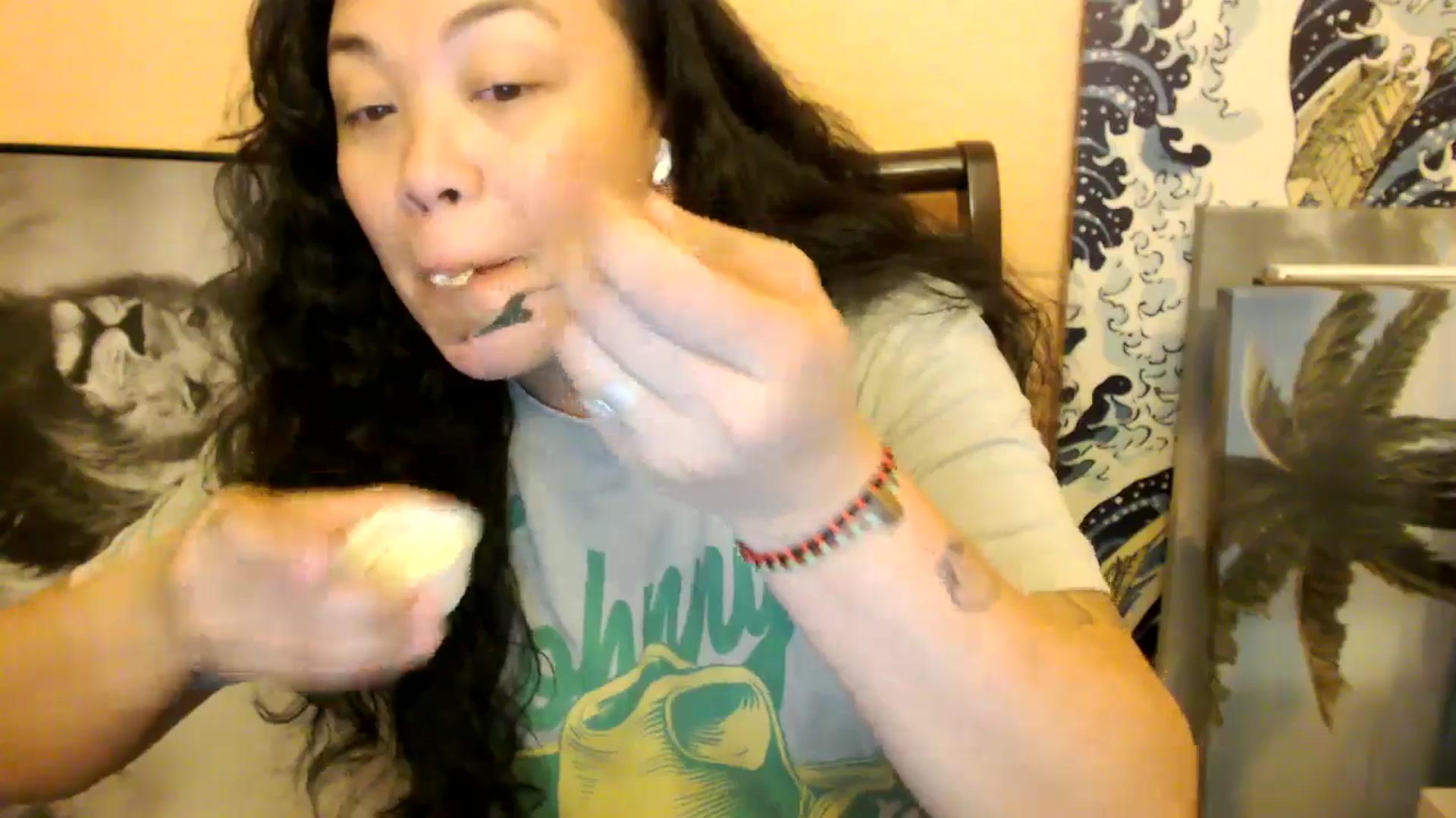Gallery image thumbnail from MickaylaStar's myfreecams stream on, 12/19/2025, 23:36 image 14 of 20