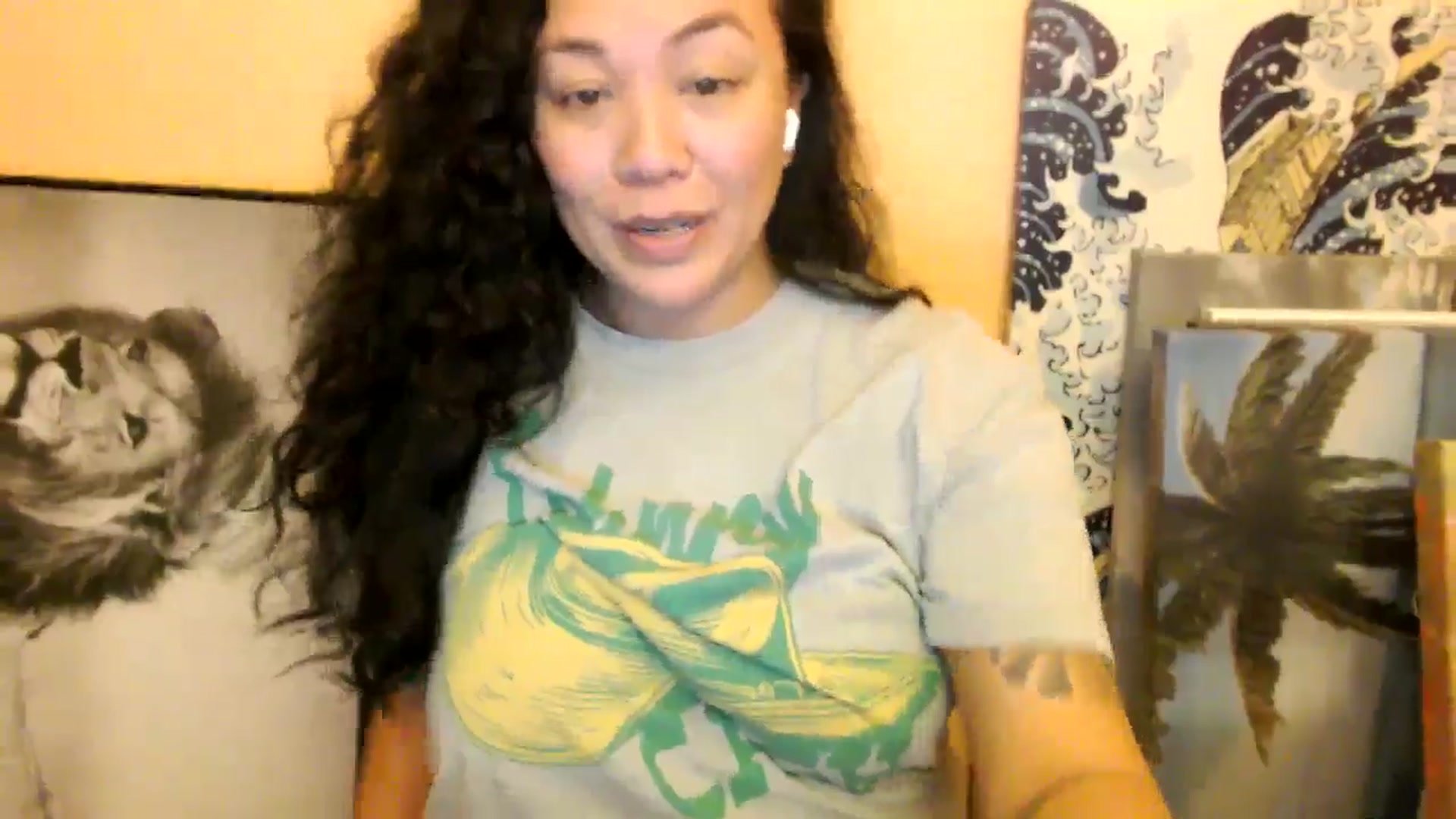 Gallery image thumbnail from MickaylaStar's myfreecams stream on, 12/20/2025, 02:42 image 3 of 20