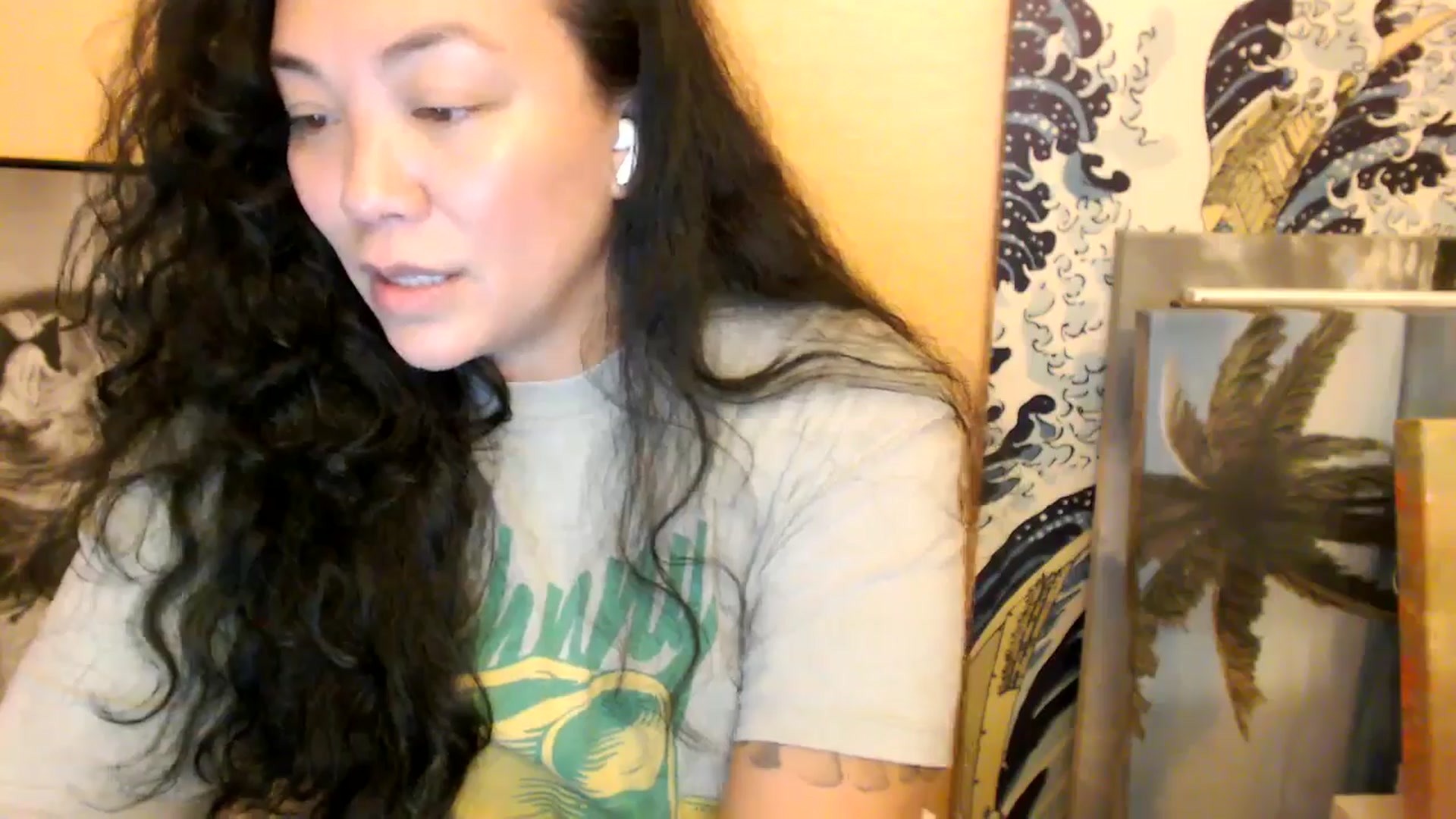 Gallery image thumbnail from MickaylaStar's myfreecams stream on, 12/20/2025, 02:58 image 16 of 20