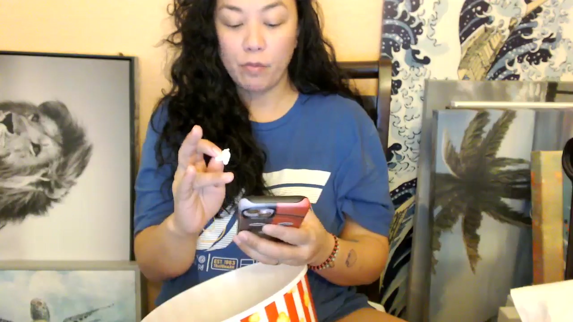 Gallery image thumbnail from MickaylaStar's myfreecams stream on, 12/20/2025, 17:37 image 15 of 20