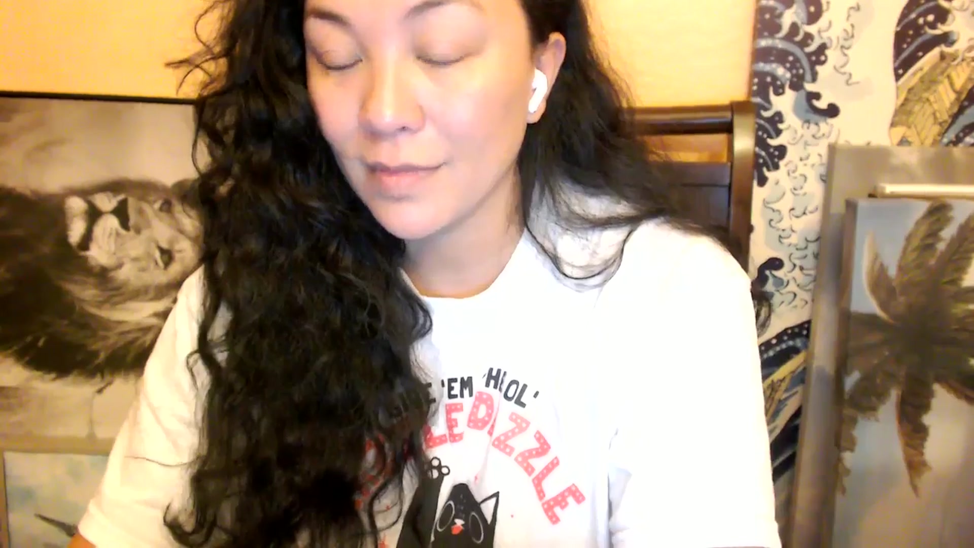 Gallery image thumbnail from MickaylaStar's myfreecams stream on, 12/22/2025, 23:55 image 17 of 20