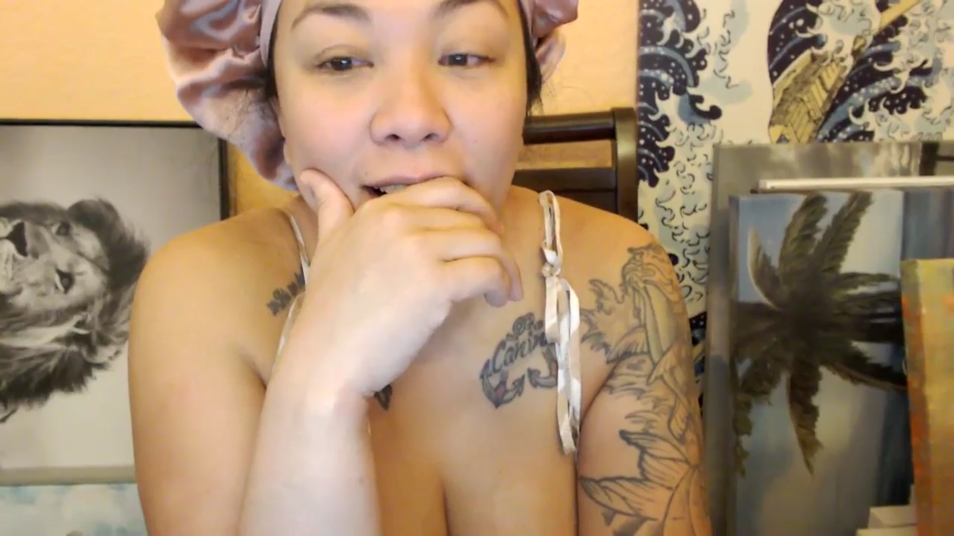 Gallery image thumbnail from MickaylaStar's myfreecams stream on, 12/24/2025, 15:54 image 8 of 20