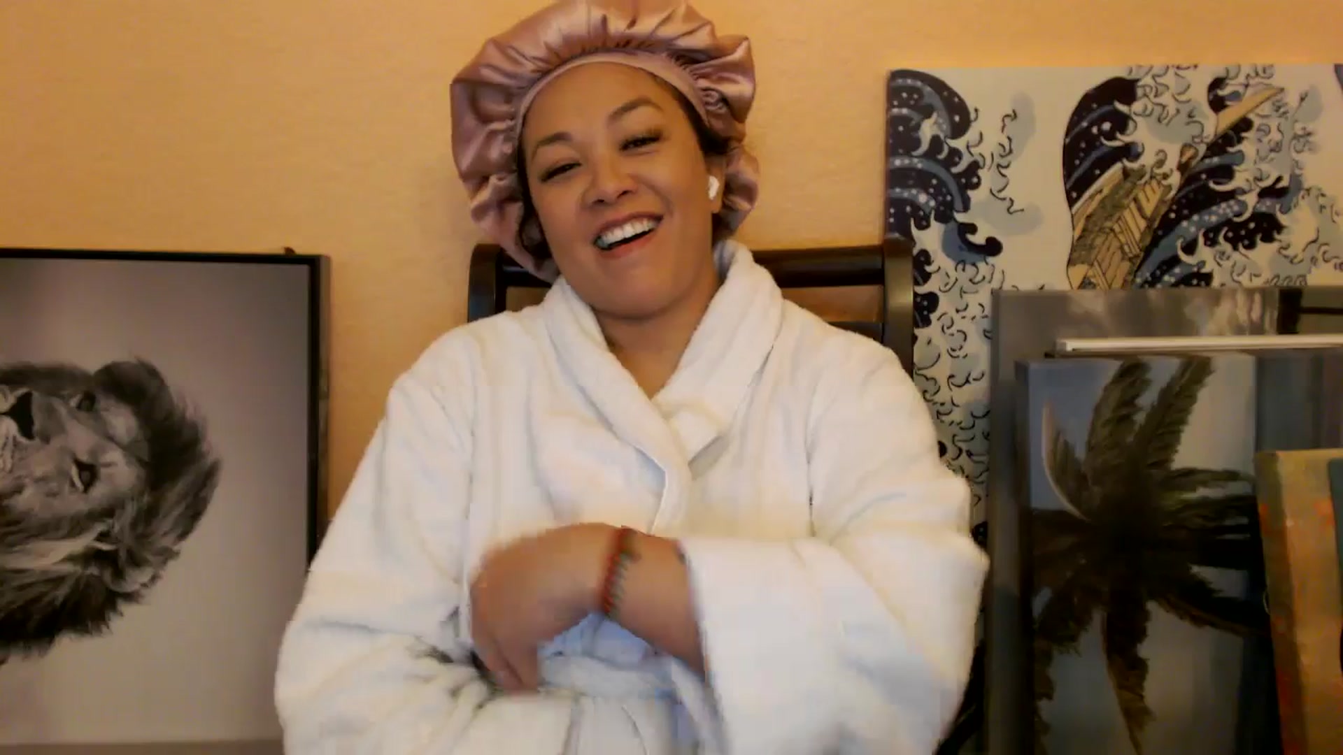 Gallery image thumbnail from MickaylaStar's myfreecams stream on, 12/24/2025, 19:46 image 6 of 20