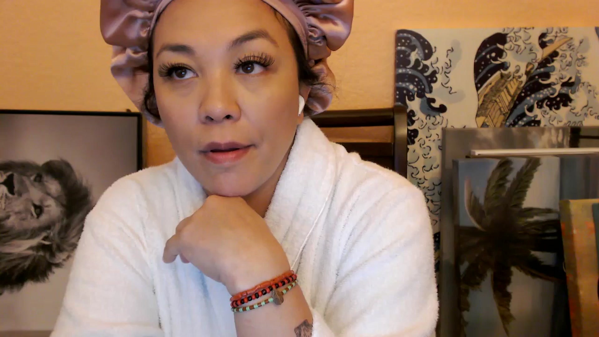 Gallery image thumbnail from MickaylaStar's myfreecams stream on, 12/24/2025, 19:46 image 10 of 20