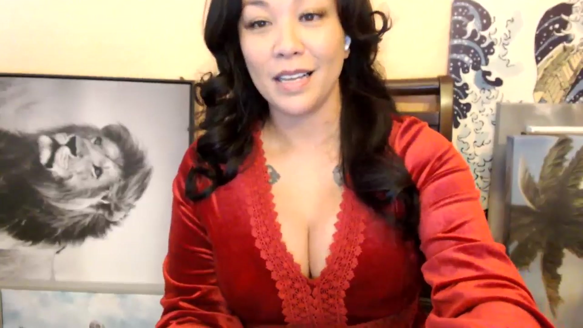 Gallery image thumbnail from MickaylaStar's myfreecams stream on, 12/24/2025, 21:55 image 5 of 20