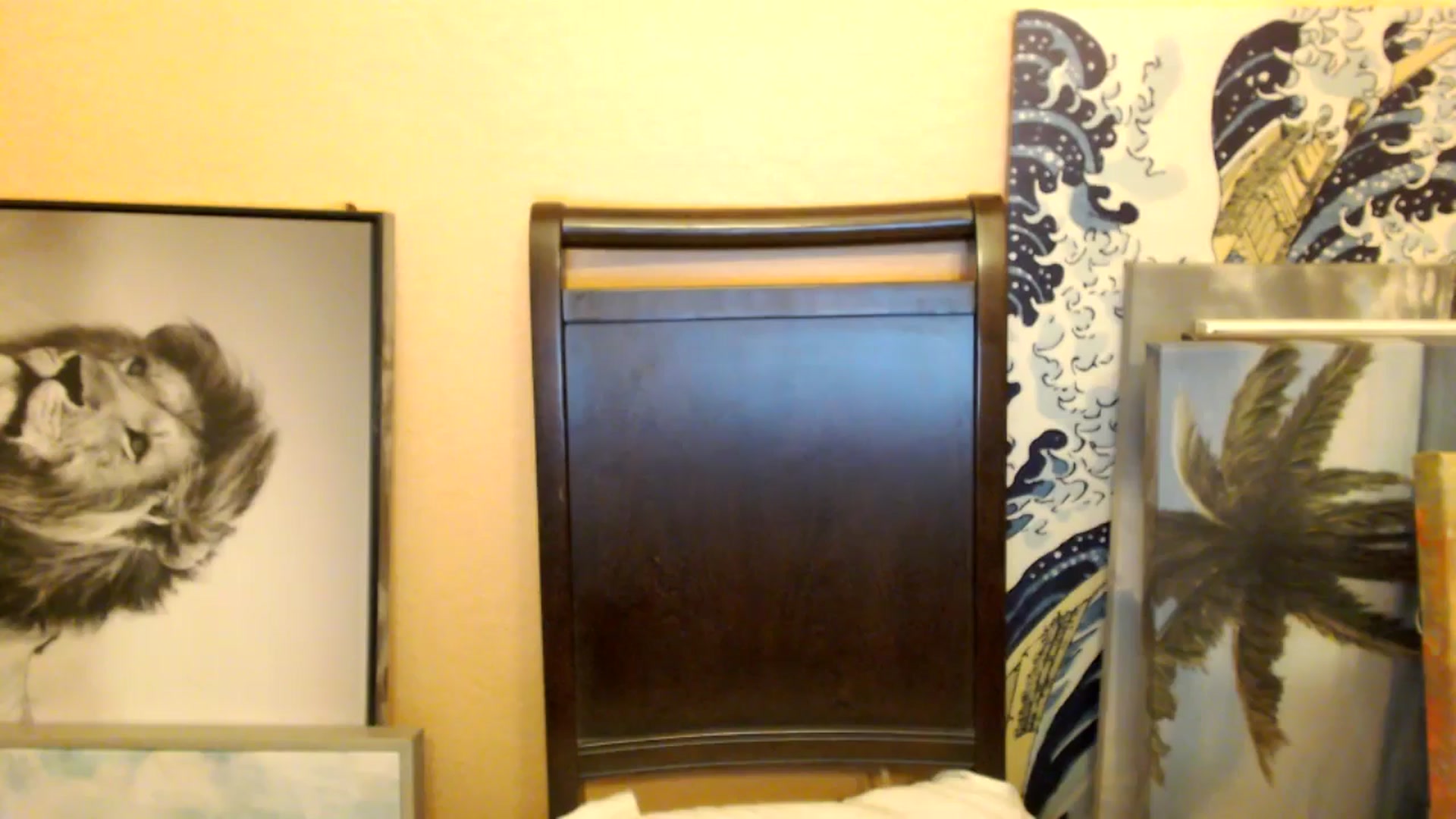Gallery image thumbnail from MickaylaStar's myfreecams stream on, 12/30/2025, 04:18 image 15 of 20
