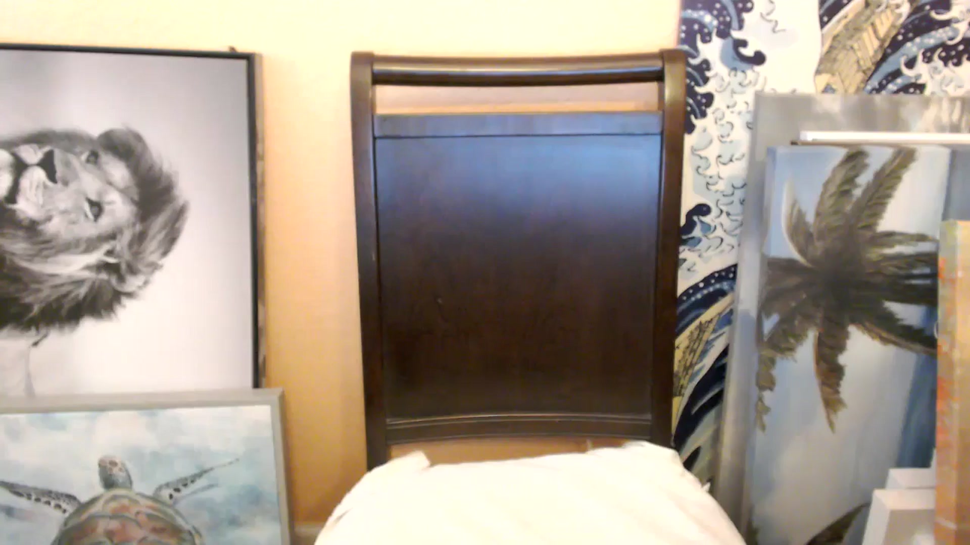 Gallery image thumbnail from MickaylaStar's myfreecams stream on, 12/30/2025, 18:00 image 13 of 20