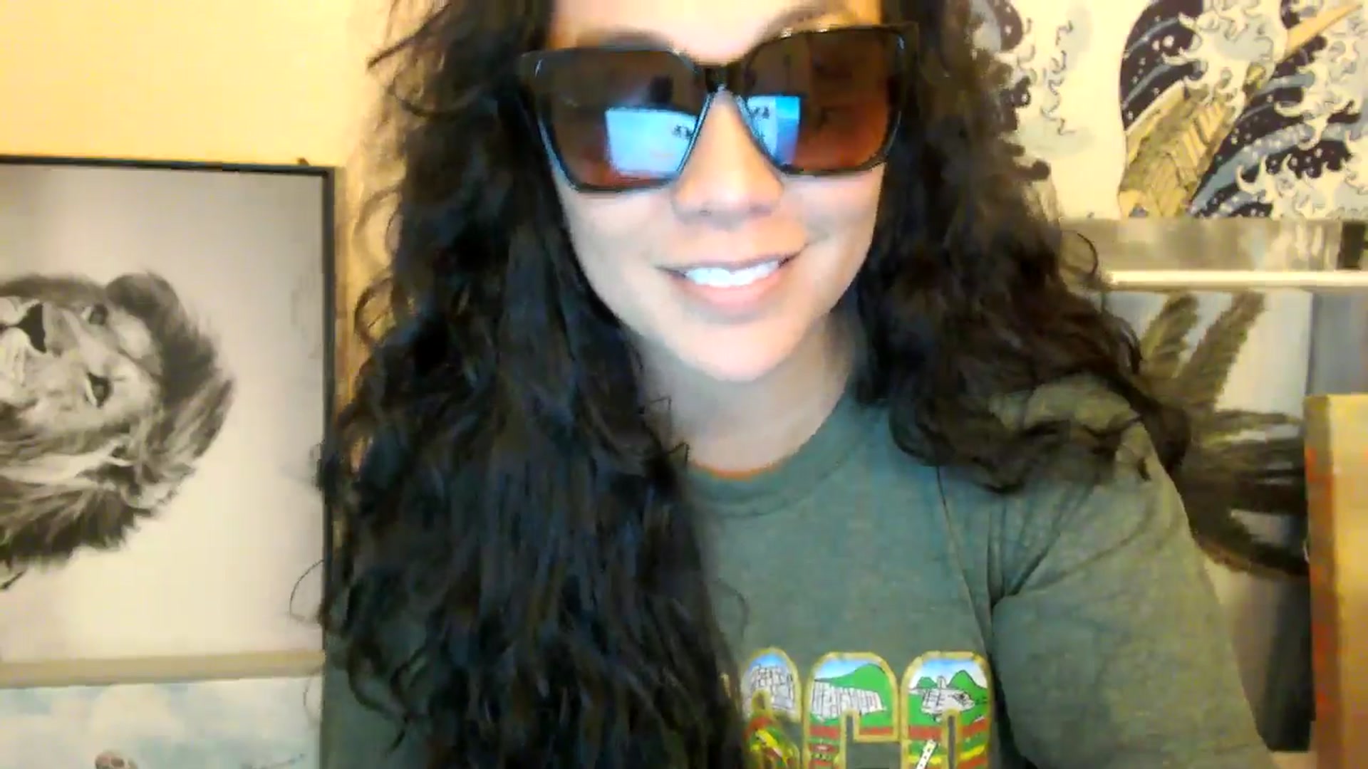 Gallery image thumbnail from MickaylaStar's myfreecams stream on, 12/30/2025, 21:21 image 18 of 20