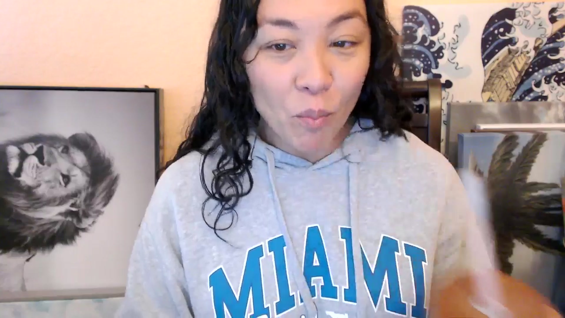 Gallery image thumbnail from MickaylaStar's myfreecams stream on, 01/03/2026, 20:15 image 12 of 20