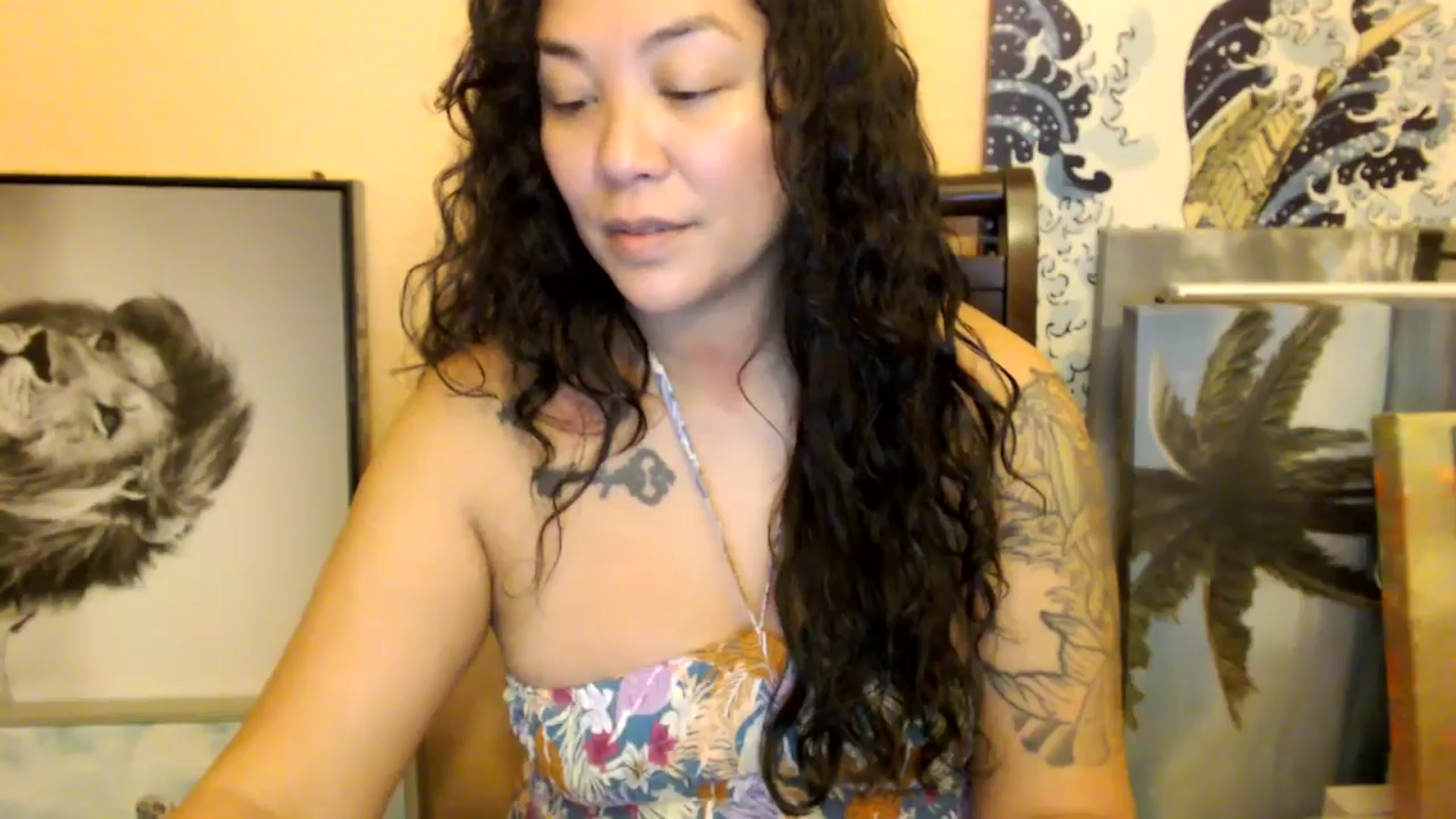 Gallery image thumbnail from MickaylaStar's myfreecams stream on, 01/10/2026, 01:36 image 9 of 20