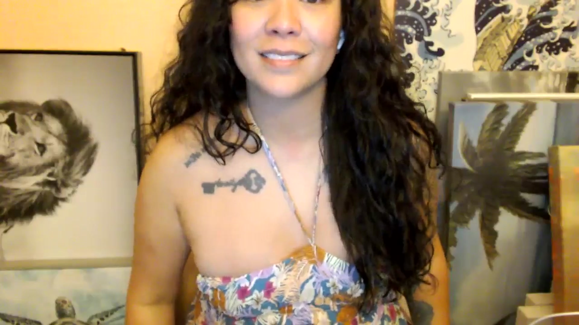 Gallery image thumbnail from MickaylaStar's myfreecams stream on, 01/10/2026, 02:44 image 17 of 20