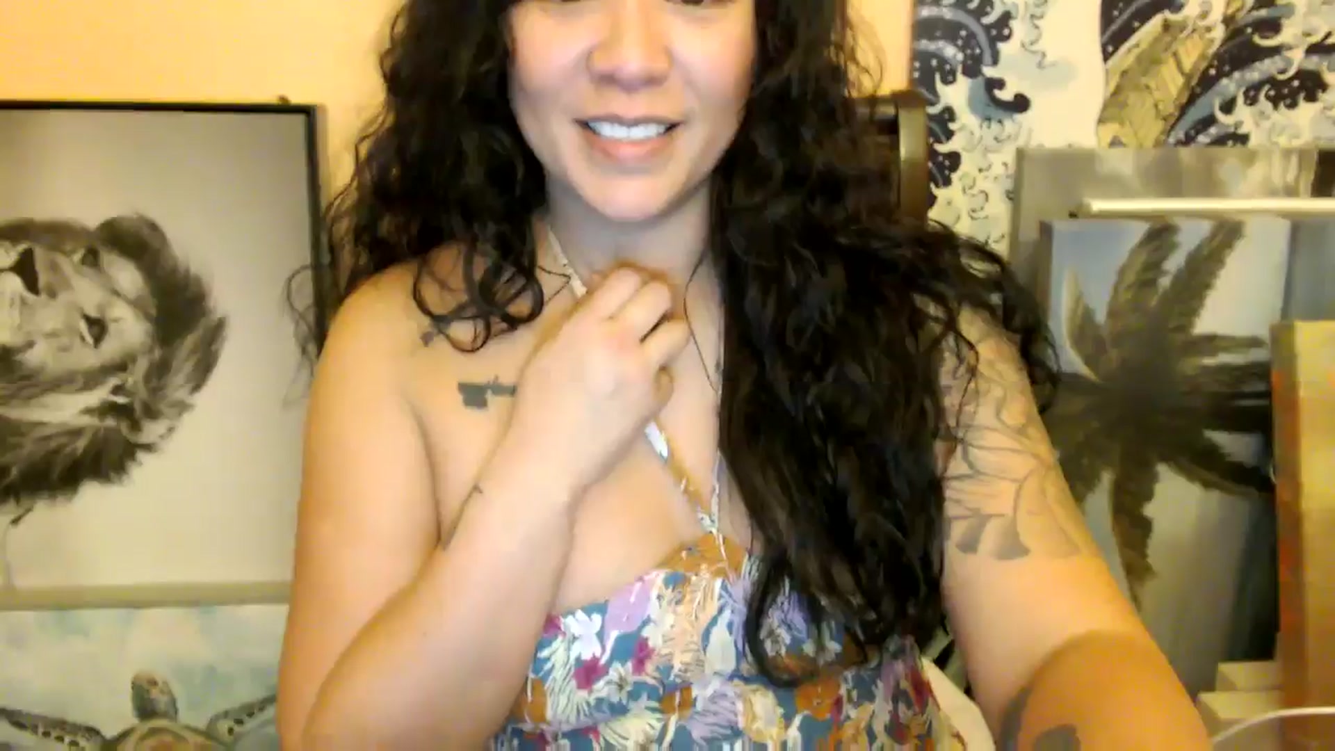 Gallery image thumbnail from MickaylaStar's myfreecams stream on, 01/10/2026, 02:44 image 15 of 20