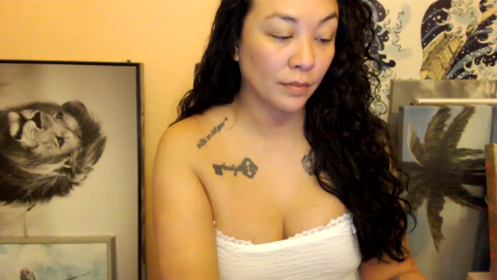 Gallery image thumbnail from MickaylaStar's myfreecams stream on, 01/14/2026, 03:40 image 8 of 20