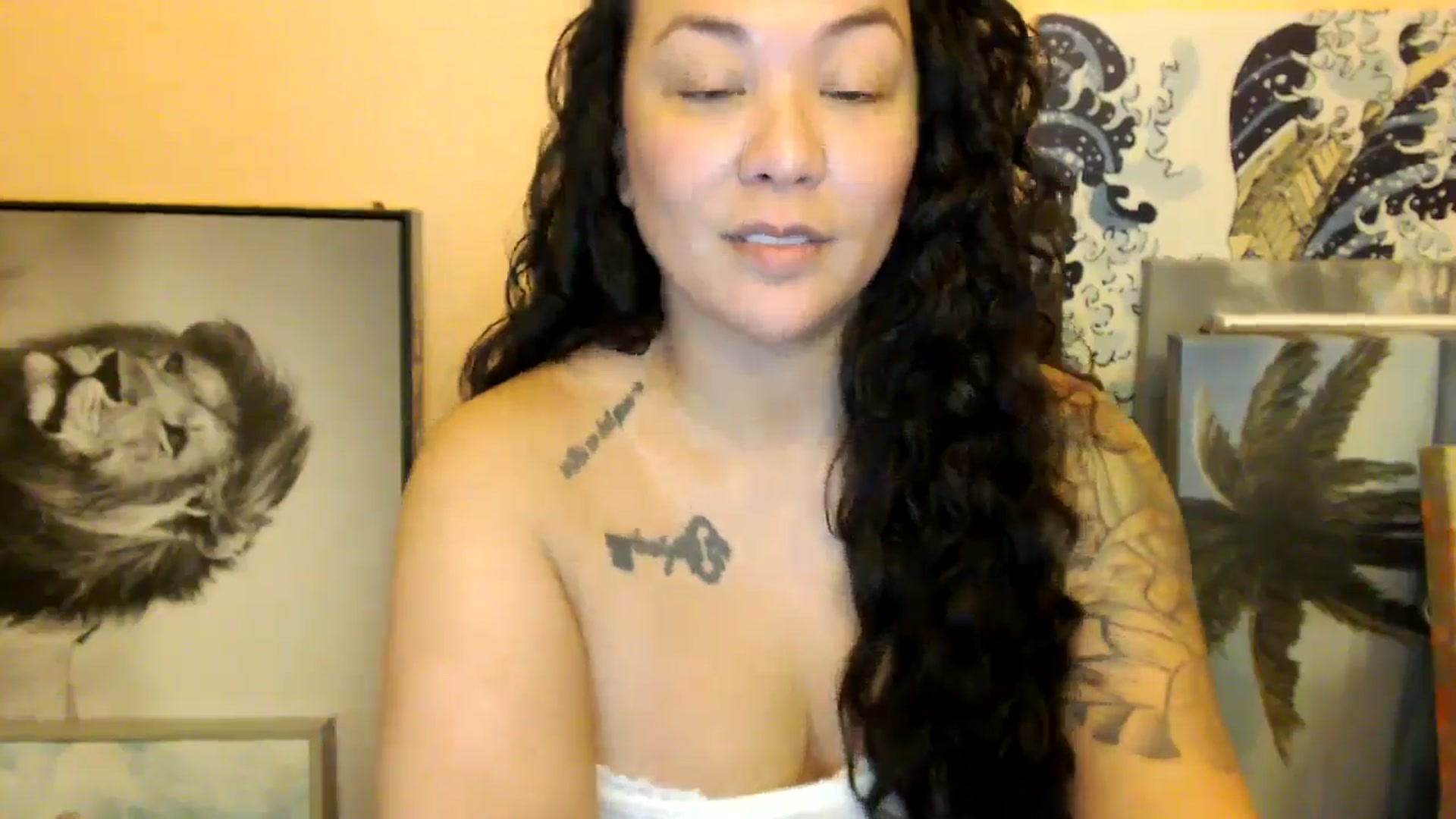 Gallery image thumbnail from MickaylaStar's myfreecams stream on, 01/14/2026, 03:40 image 15 of 20