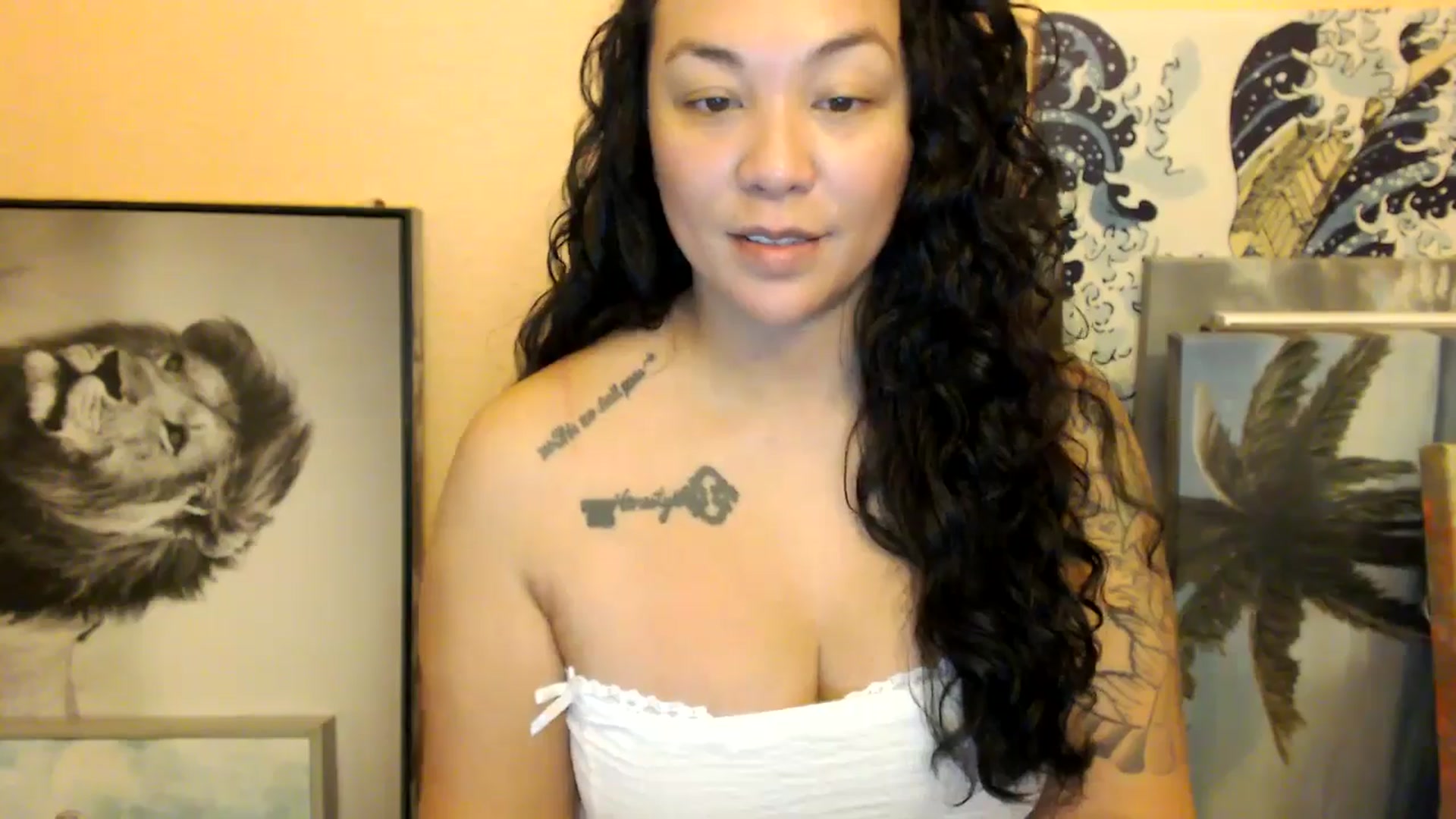 Gallery image thumbnail from MickaylaStar's myfreecams stream on, 01/14/2026, 03:40 image 10 of 20