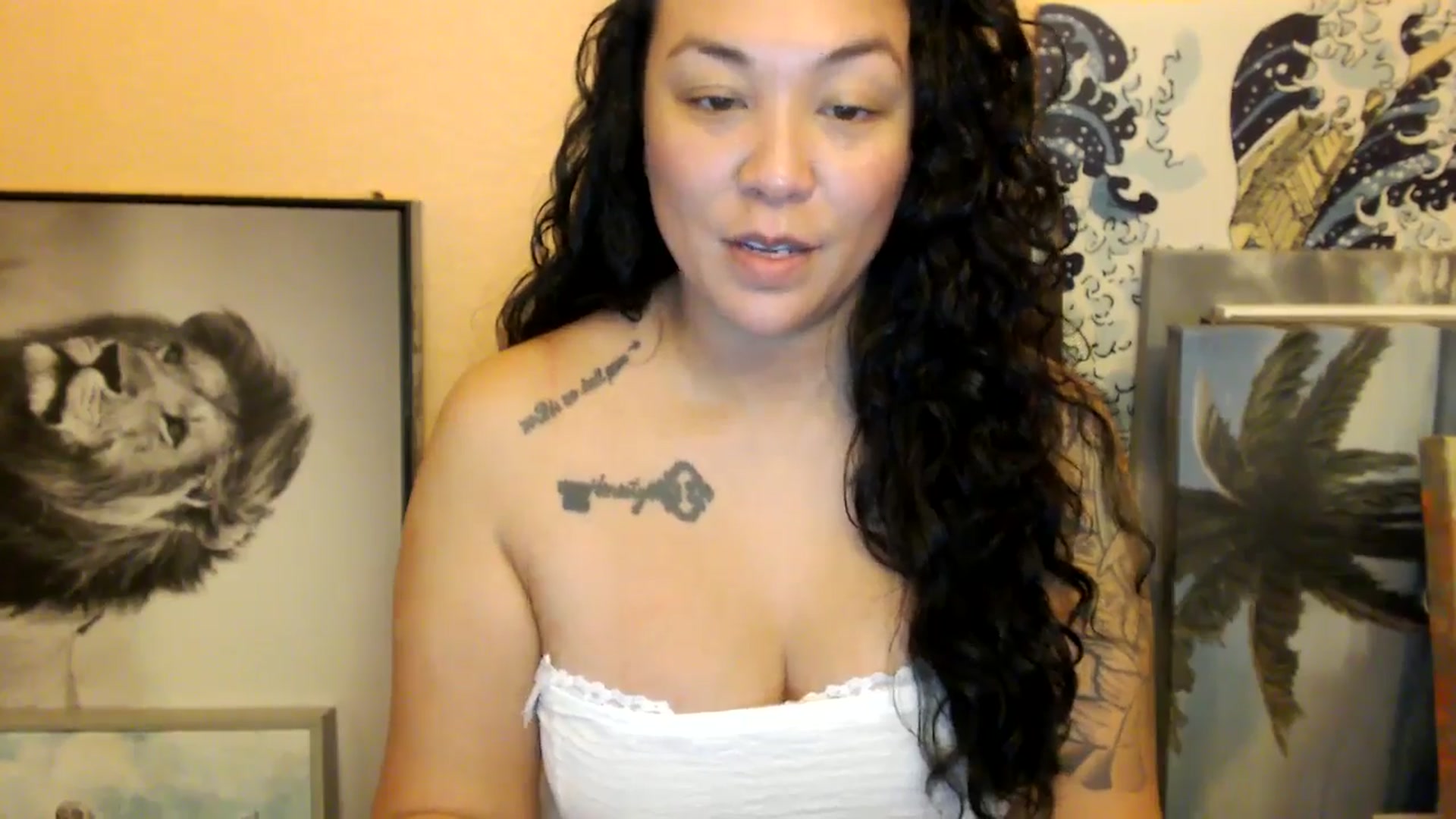 Gallery image thumbnail from MickaylaStar's myfreecams stream on, 01/14/2026, 03:40 image 9 of 20