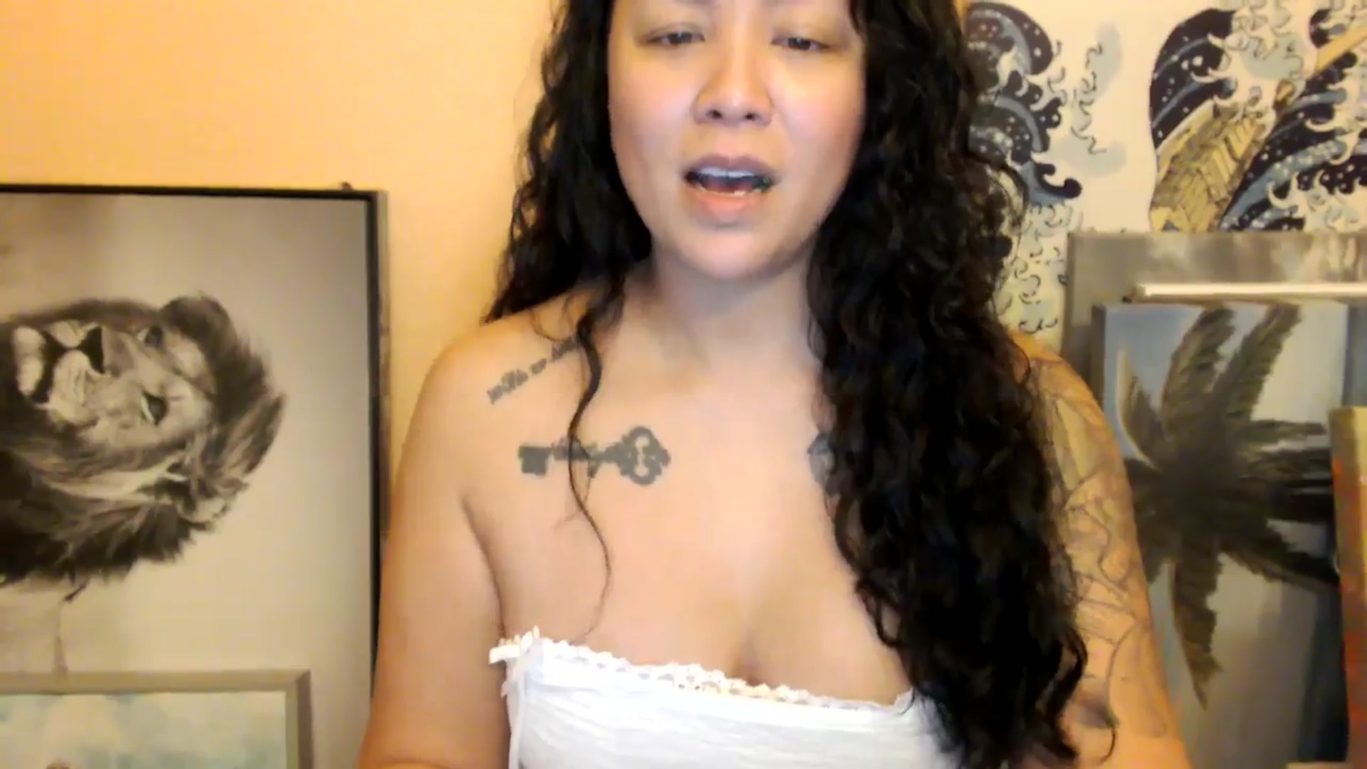 Gallery image thumbnail from MickaylaStar's myfreecams stream on, 01/14/2026, 04:38 image 10 of 20