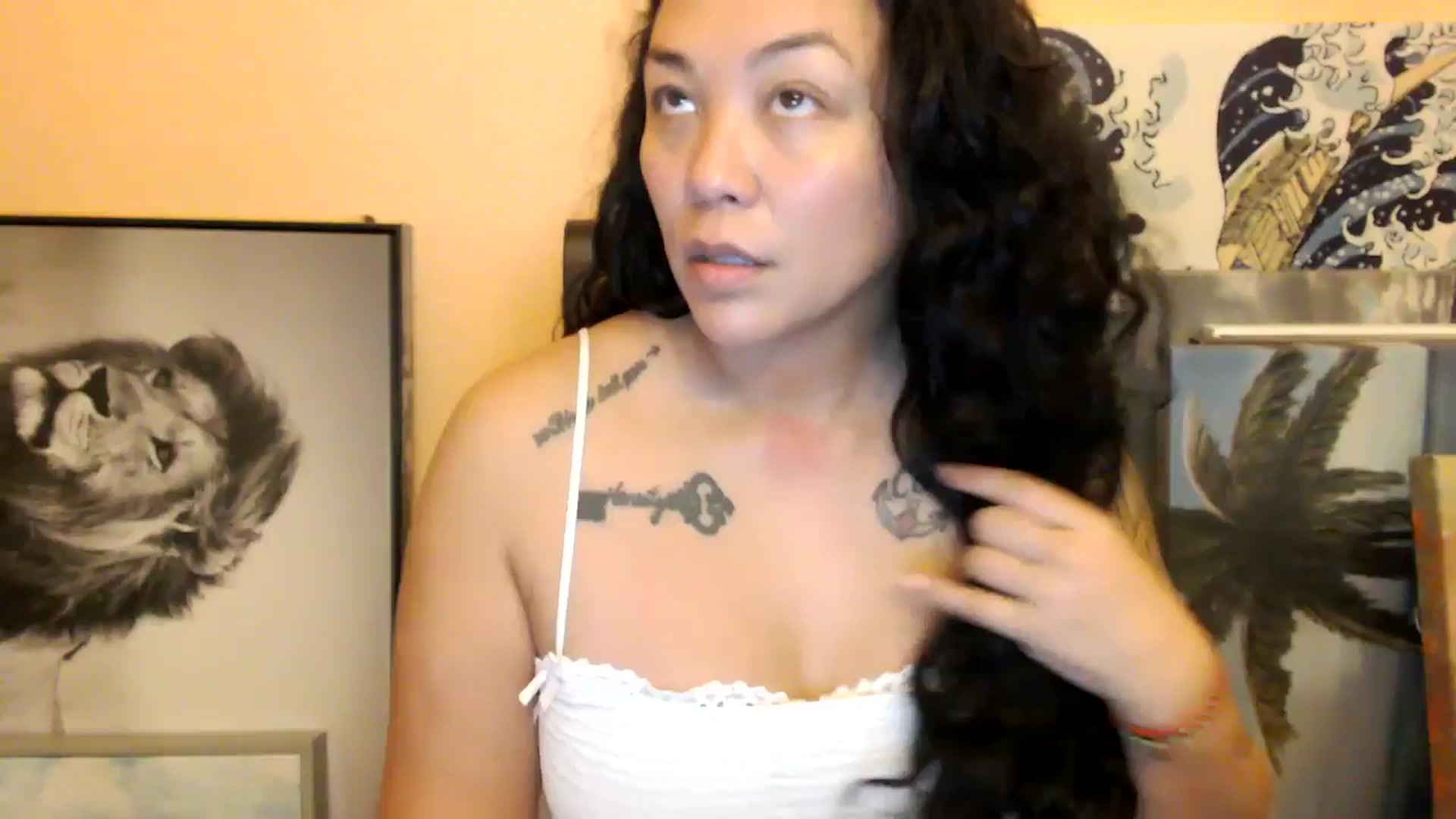Gallery image thumbnail from MickaylaStar's myfreecams stream on, 01/14/2026, 06:23 image 1 of 20