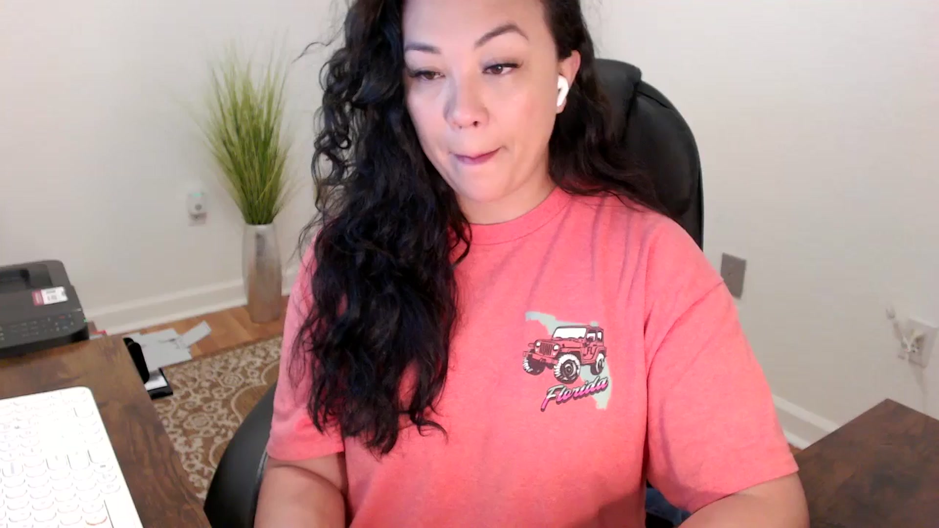 Gallery image thumbnail from MickaylaStar's myfreecams stream on, 01/20/2026, 16:31 image 3 of 20