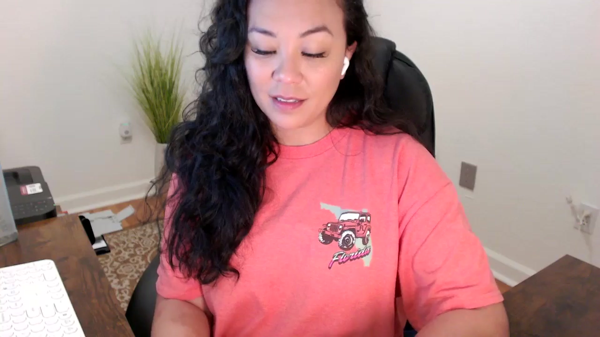 Gallery image thumbnail from MickaylaStar's myfreecams stream on, 01/20/2026, 17:10 image 3 of 20
