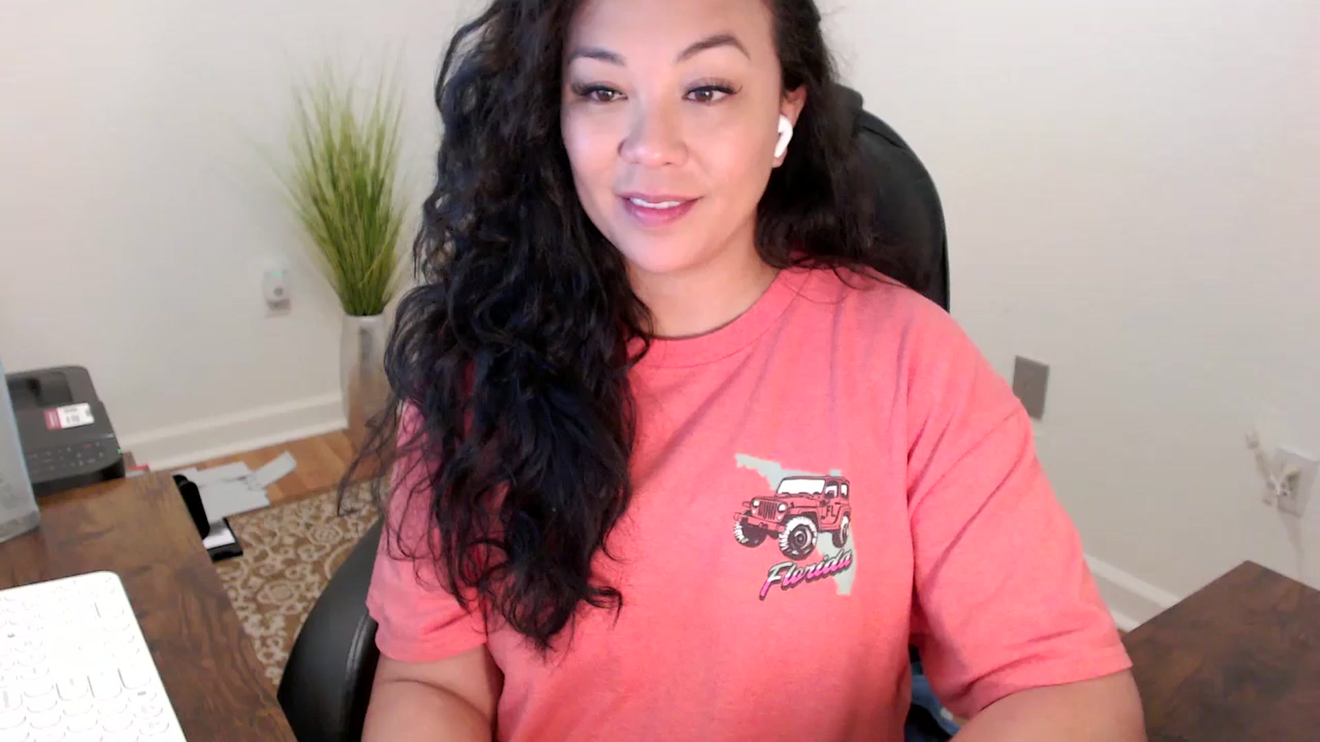 Gallery image thumbnail from MickaylaStar's myfreecams stream on, 01/20/2026, 17:10 image 7 of 20