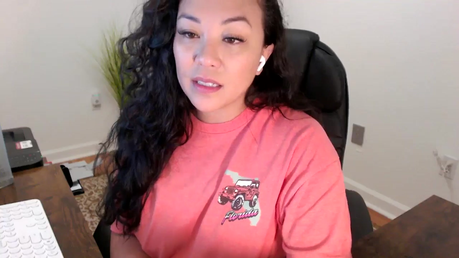 Gallery image thumbnail from MickaylaStar's myfreecams stream on, 01/20/2026, 17:10 image 17 of 20