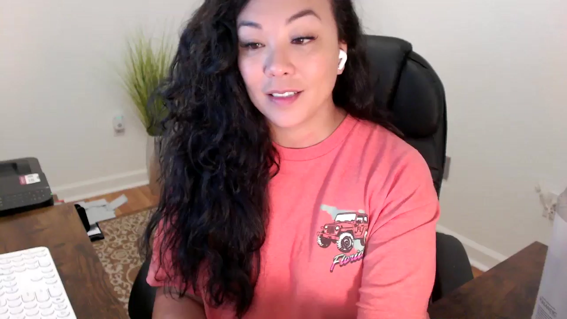 Gallery image thumbnail from MickaylaStar's myfreecams stream on, 01/20/2026, 18:00 image 16 of 20
