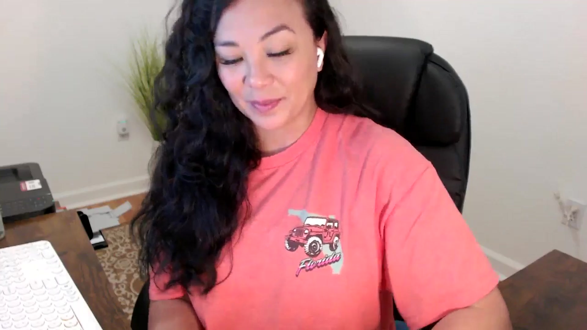 Gallery image thumbnail from MickaylaStar's myfreecams stream on, 01/20/2026, 18:38 image 11 of 20