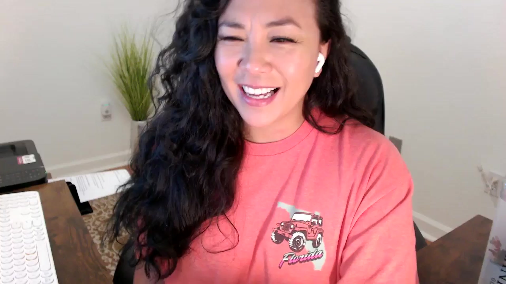Gallery image thumbnail from MickaylaStar's myfreecams stream on, 01/20/2026, 18:38 image 15 of 20