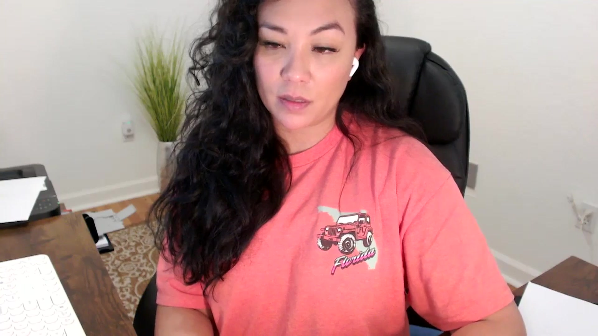 Gallery image thumbnail from MickaylaStar's myfreecams stream on, 01/20/2026, 20:30 image 11 of 20