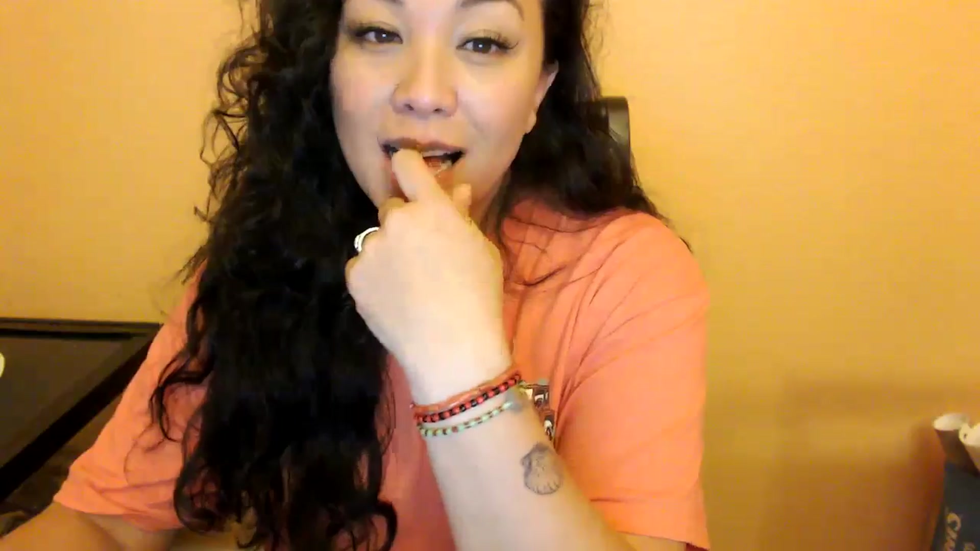 Gallery image thumbnail from MickaylaStar's myfreecams stream on, 01/20/2026, 23:34 image 6 of 20