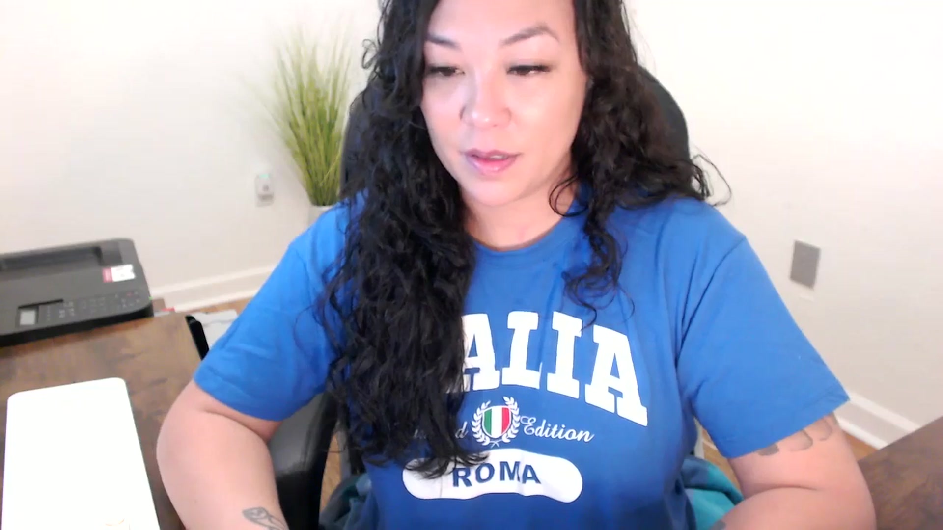 Gallery image thumbnail from MickaylaStar's myfreecams stream on, 01/21/2026, 17:24 image 16 of 20