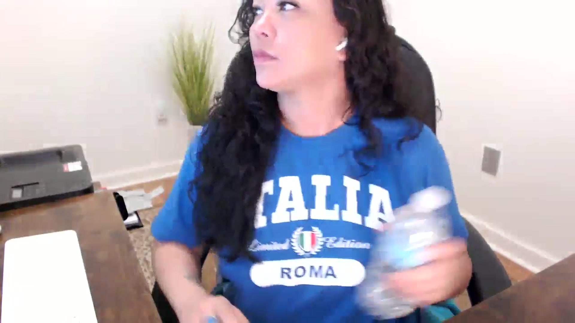 Gallery image thumbnail from MickaylaStar's myfreecams stream on, 01/21/2026, 17:24 image 11 of 20