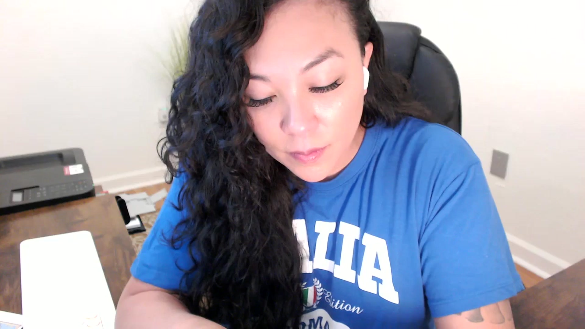 Gallery image thumbnail from MickaylaStar's myfreecams stream on, 01/21/2026, 18:09 image 15 of 20
