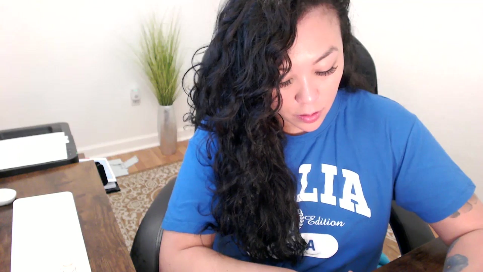 Gallery image thumbnail from MickaylaStar's myfreecams stream on, 01/21/2026, 18:09 image 9 of 20