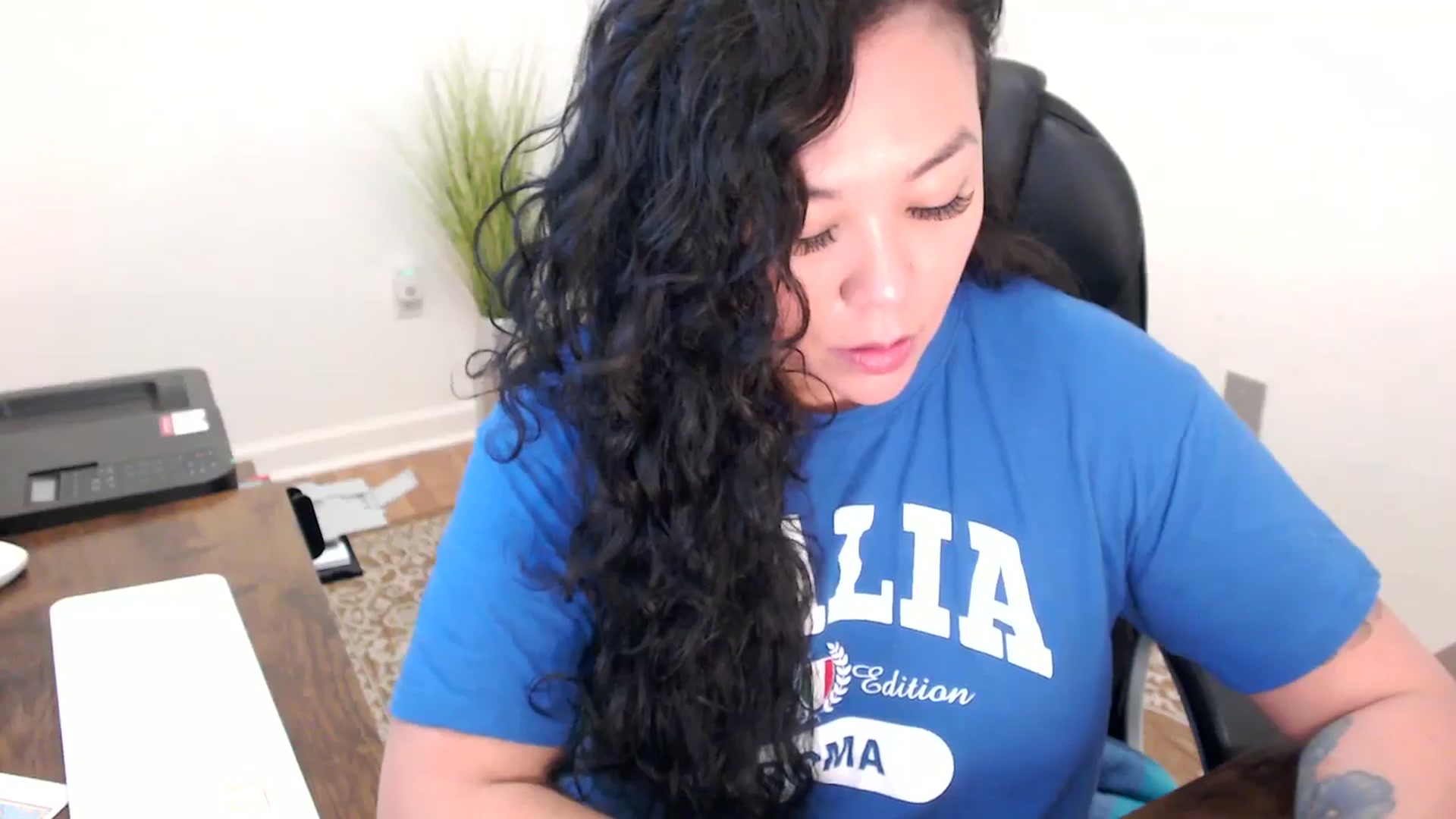 Gallery image thumbnail from MickaylaStar's myfreecams stream on, 01/21/2026, 18:09 image 12 of 20