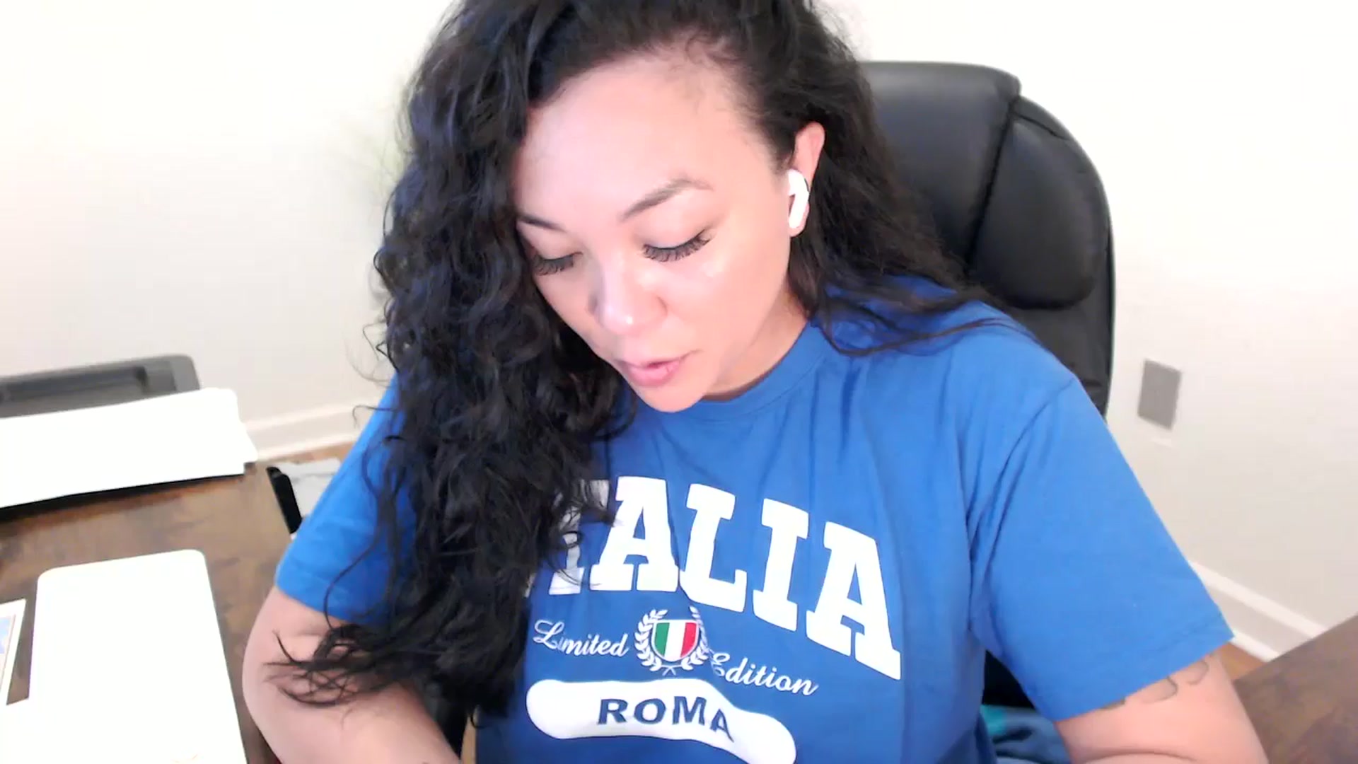 Gallery image thumbnail from MickaylaStar's myfreecams stream on, 01/21/2026, 19:55 image 13 of 20