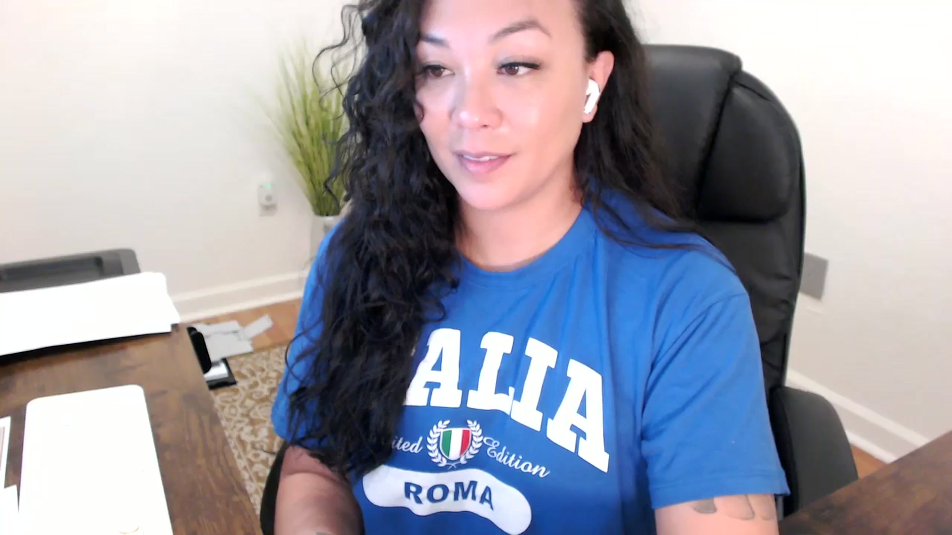Gallery image thumbnail from MickaylaStar's myfreecams stream on, 01/21/2026, 19:55 image 17 of 20