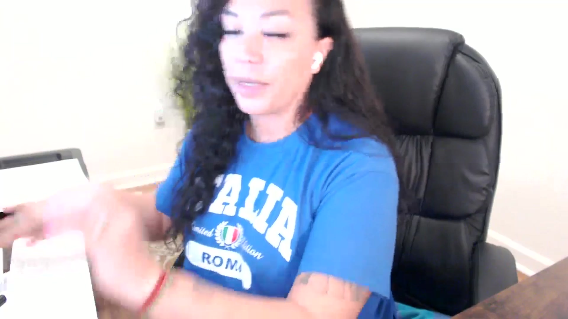 Gallery image thumbnail from MickaylaStar's myfreecams stream on, 01/21/2026, 20:49 image 2 of 20
