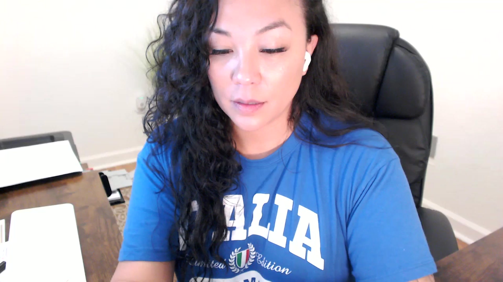 Gallery image thumbnail from MickaylaStar's myfreecams stream on, 01/21/2026, 20:49 image 7 of 20