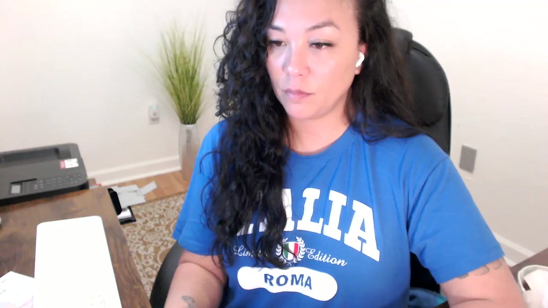 Gallery image thumbnail from MickaylaStar's myfreecams stream on, 01/21/2026, 21:22 image 9 of 20
